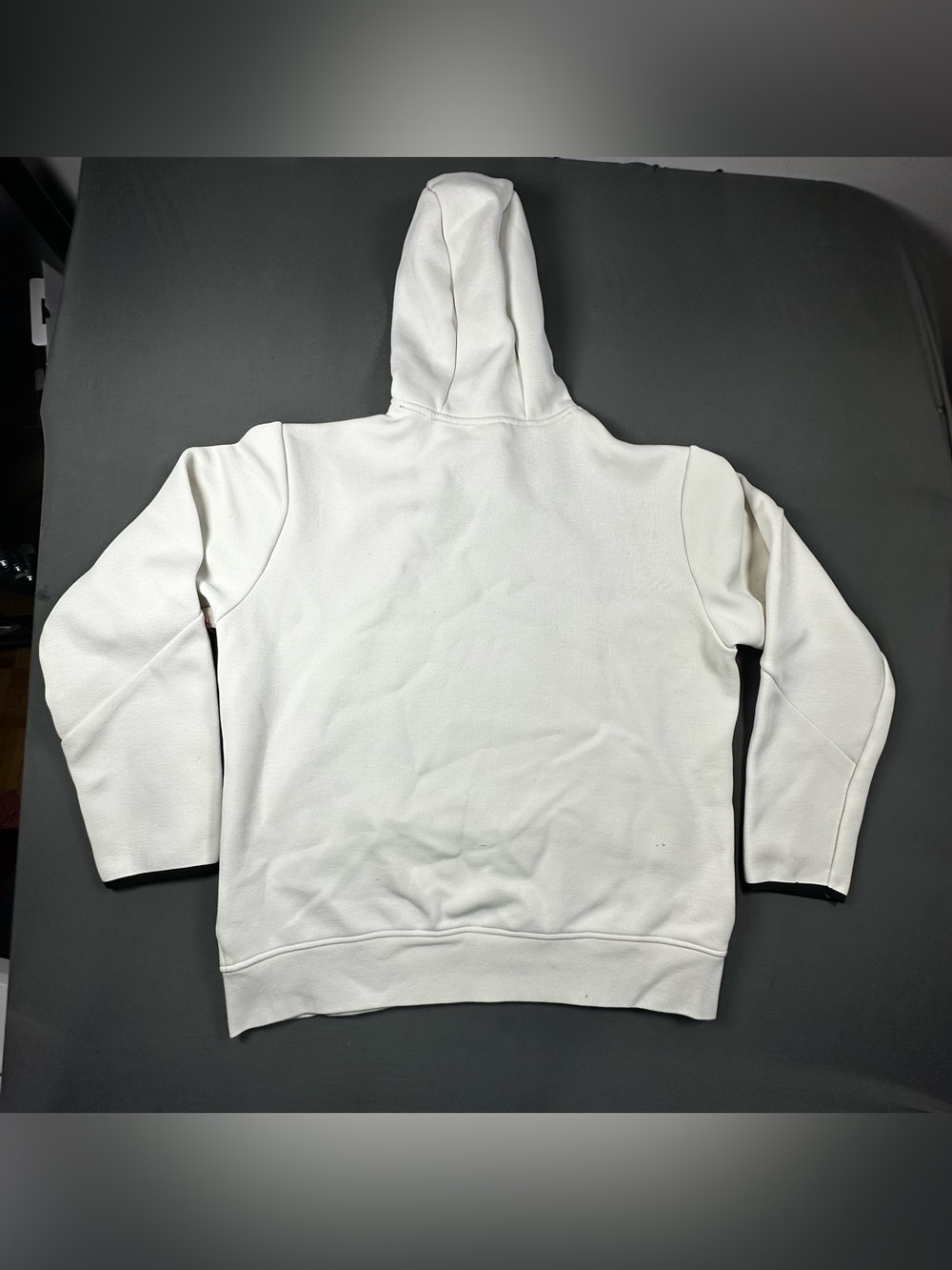 Reebok Men's Momentum Silver Birch Long-Sleeve Hoodie Size L - Picture 2 of 14